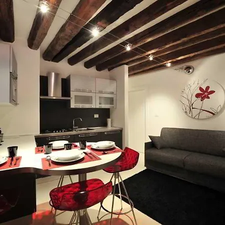 Apartment Appartamento San Marco Venedig